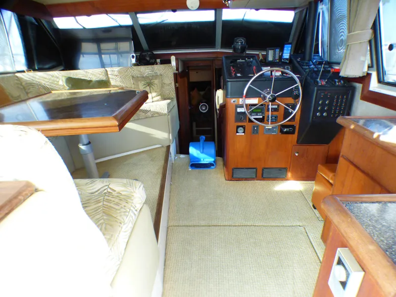 1989 Bayliner 3888 Motoryacht
