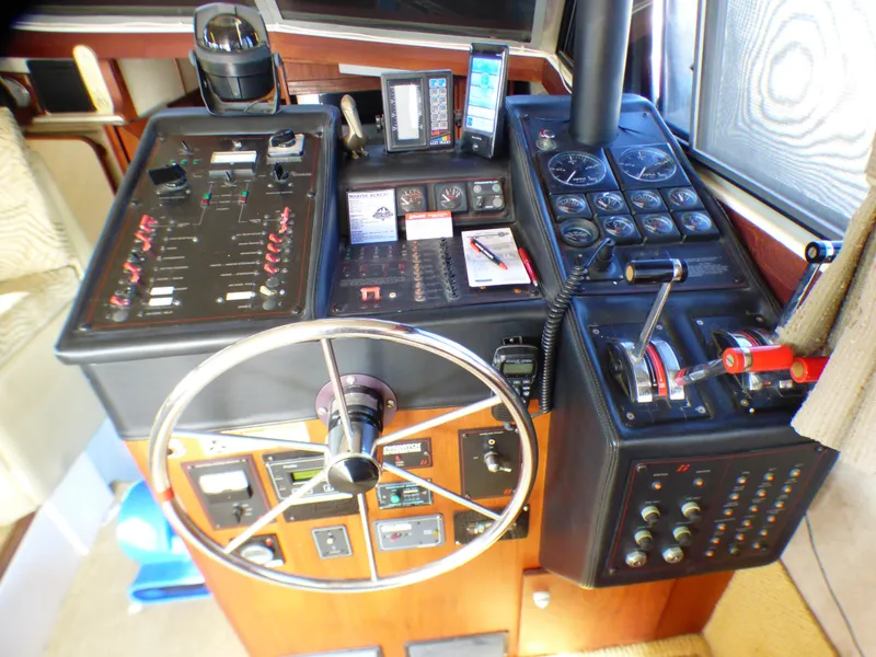 1989 Bayliner 3888 Motoryacht