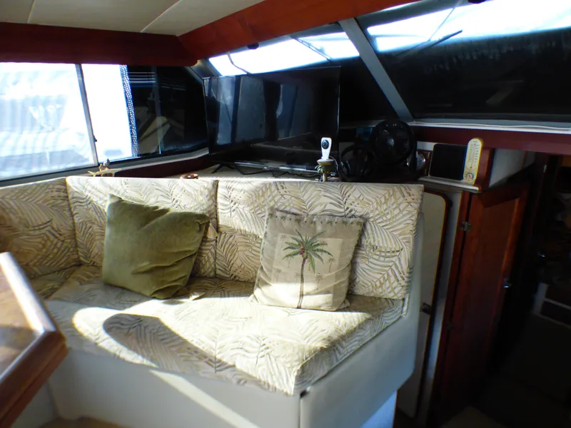 1989 Bayliner 3888 Motoryacht