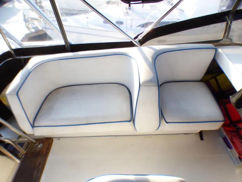1989 Bayliner 3888 Motoryacht