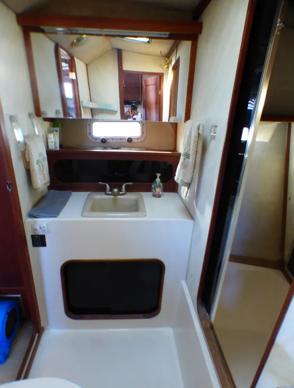 1989 Bayliner 3888 Motoryacht