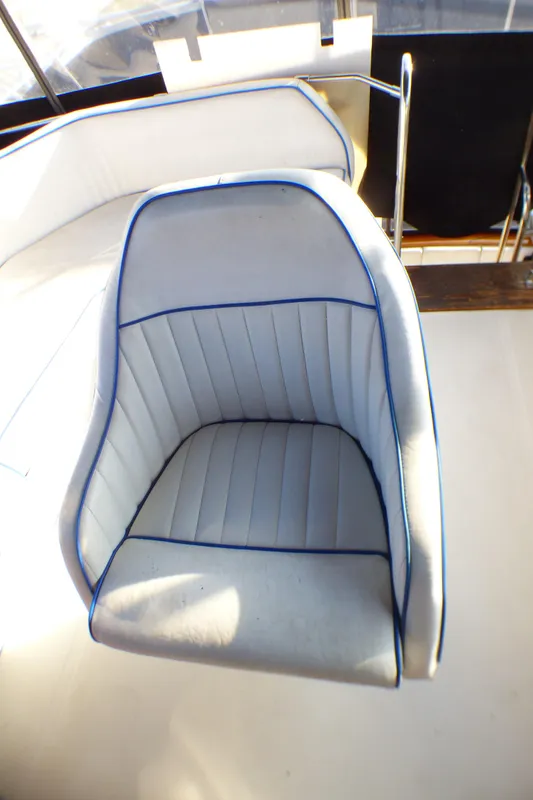 1989 Bayliner 3888 Motoryacht