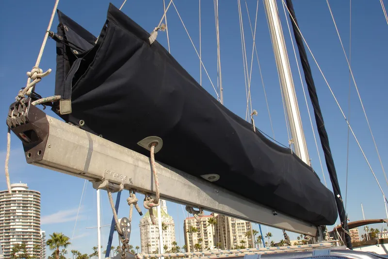 Full Battened mainsail with stacker