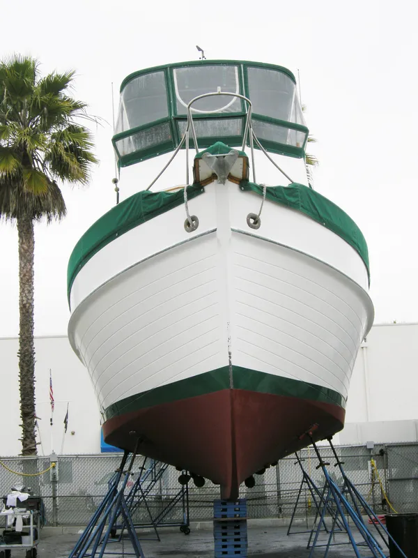 1980 Grand Banks Classic