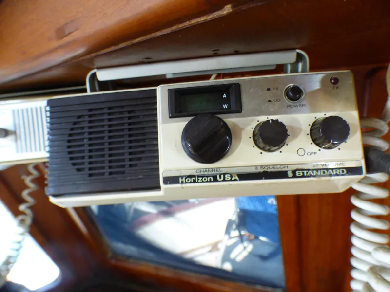 Vintage radio equipment on 1980 CHB Heritage 42 Trawler boat.