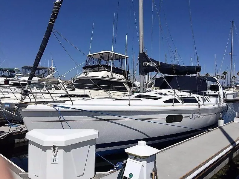 1998 Hunter 410