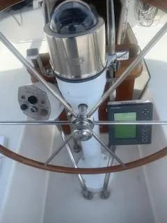 1993 Catalina Morgan 38' Center Cockpit