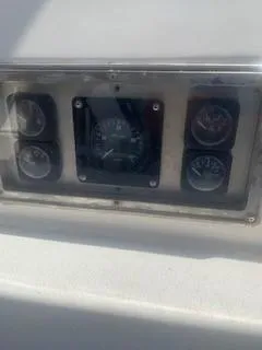 1993 Catalina Morgan 38' Center Cockpit