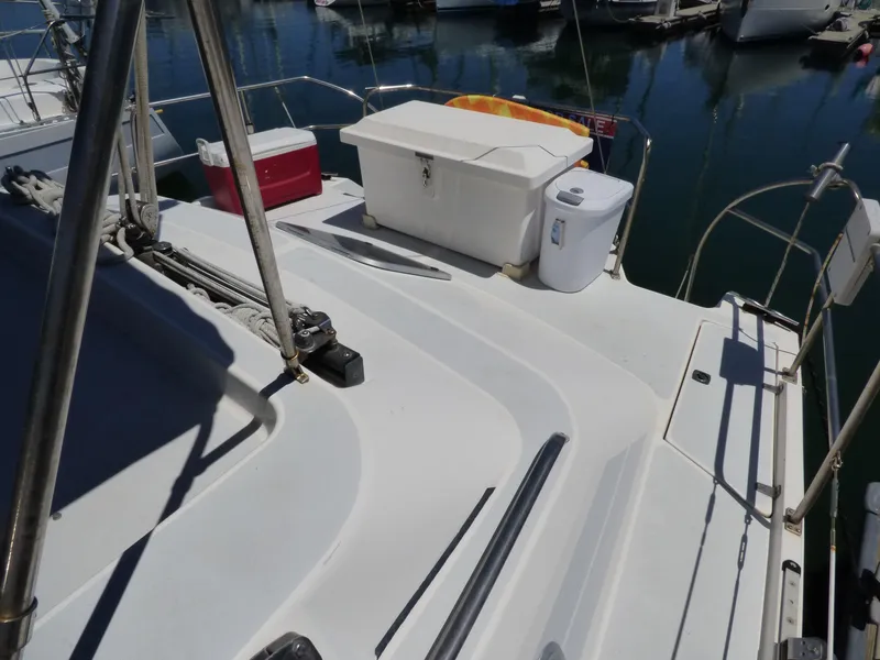 1993 Catalina Morgan 38' Center Cockpit