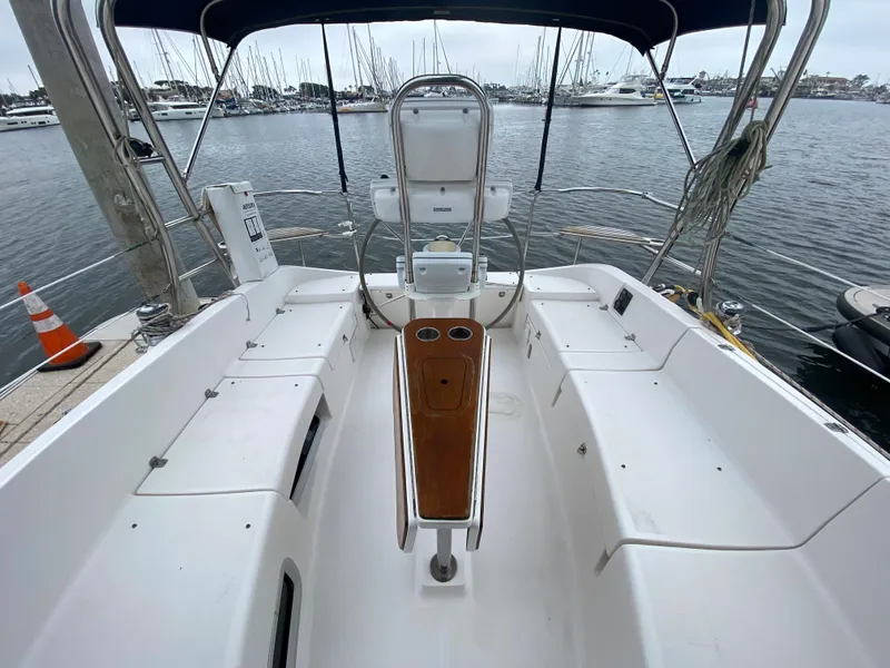 Cockpit of 2012 Hunter e36 sailboat docked at marina.