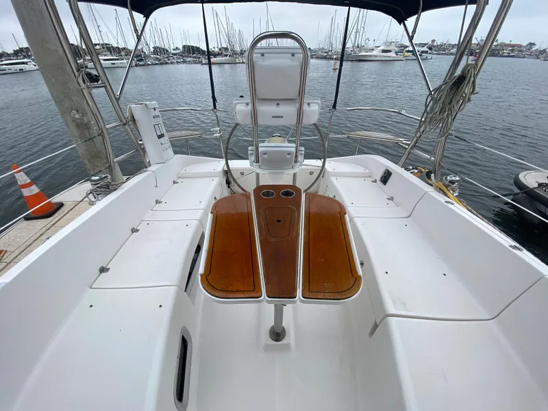 Cockpit of 2012 Hunter e36 sailboat docked at marina.