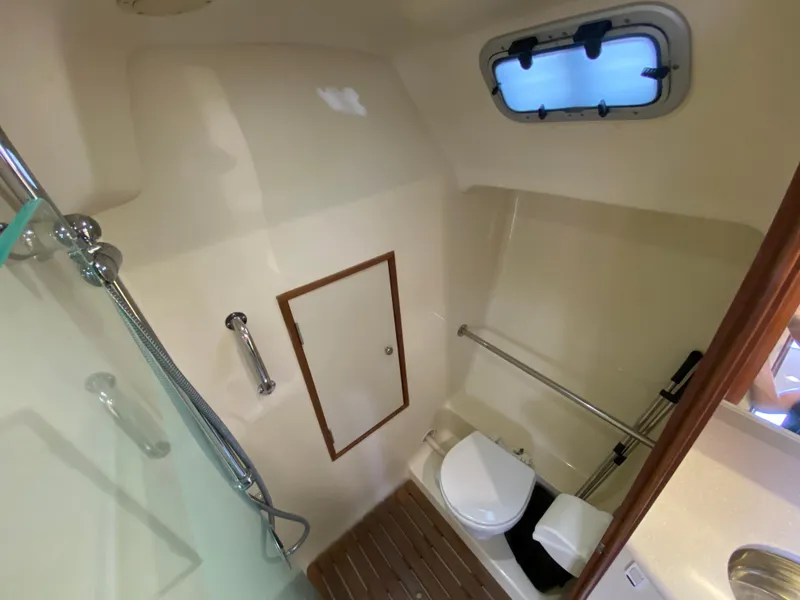2012 Hunter 36