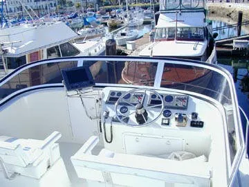 Upper helm