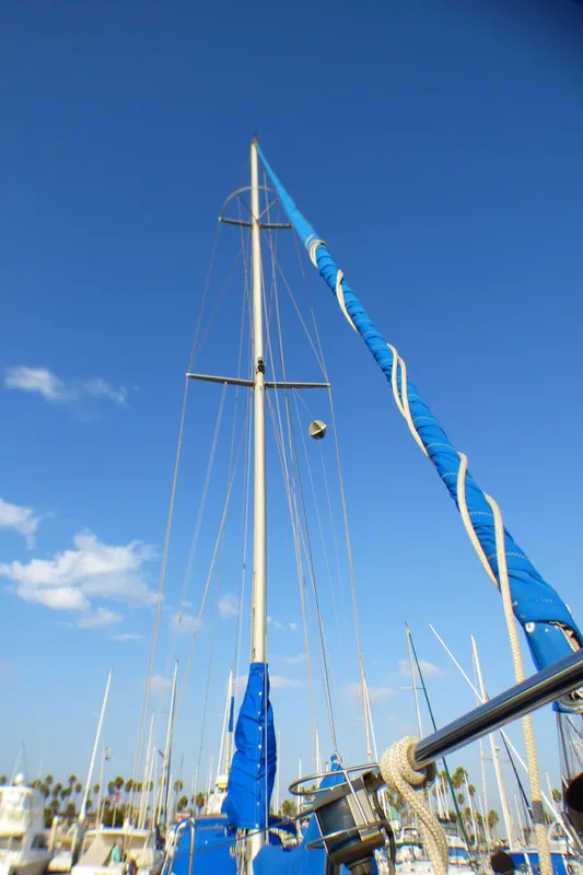 1989 Tayana Vancouver 42