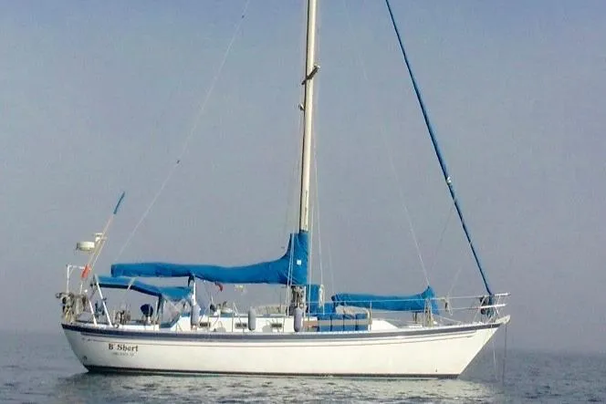 1989 Tayana Vancouver 42