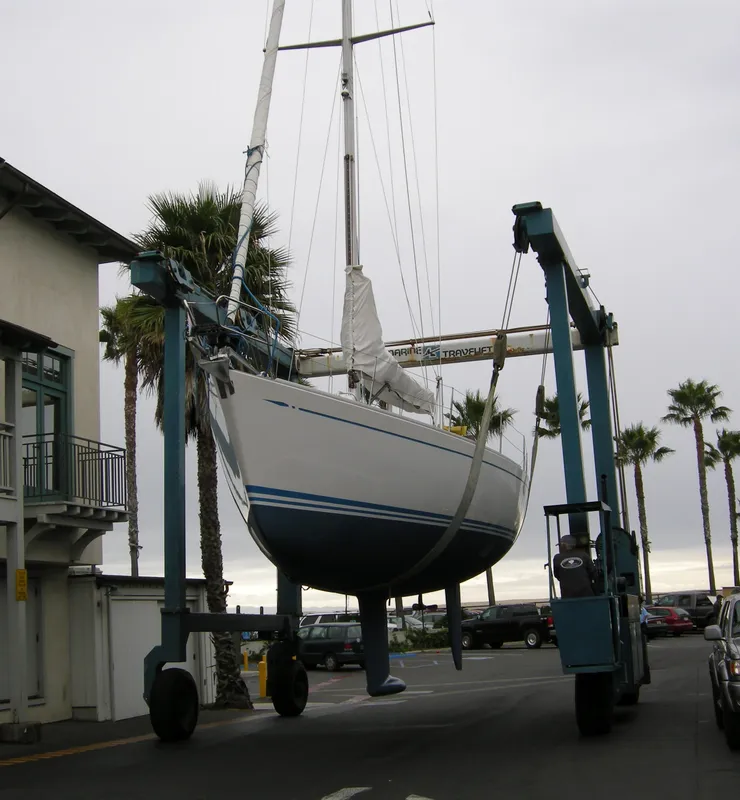 2000 Nautor Swan 44