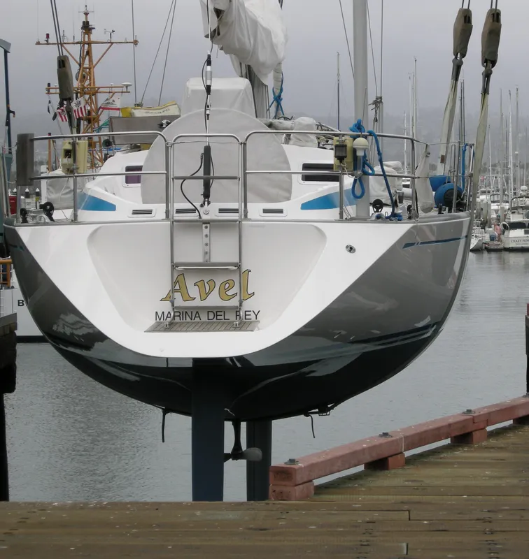 2000 Nautor Swan 44