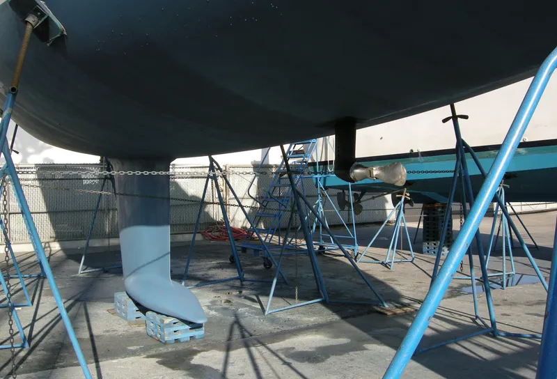 2000 Nautor Swan 44
