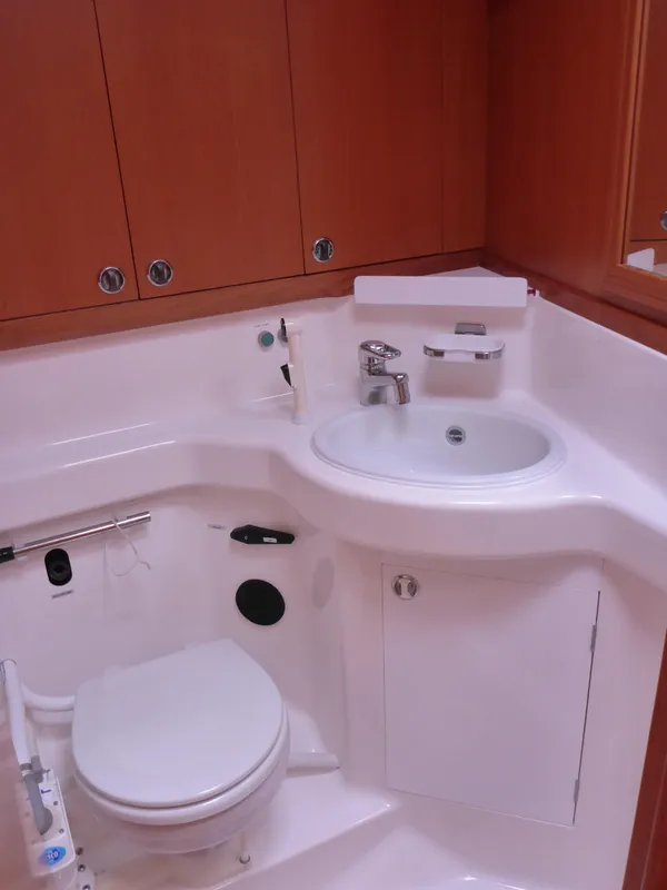 2000 Nautor Swan 44