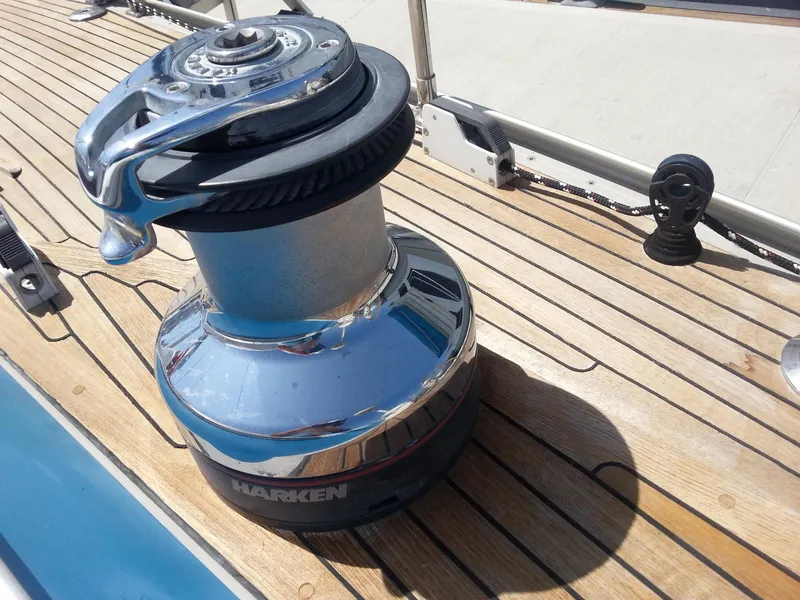 2000 Nautor Swan 44