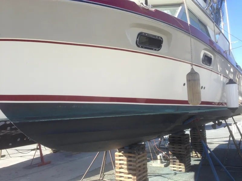 1988 Cruisers Yachts Esprit 2980