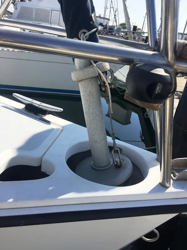 1989 Hunter 33.5