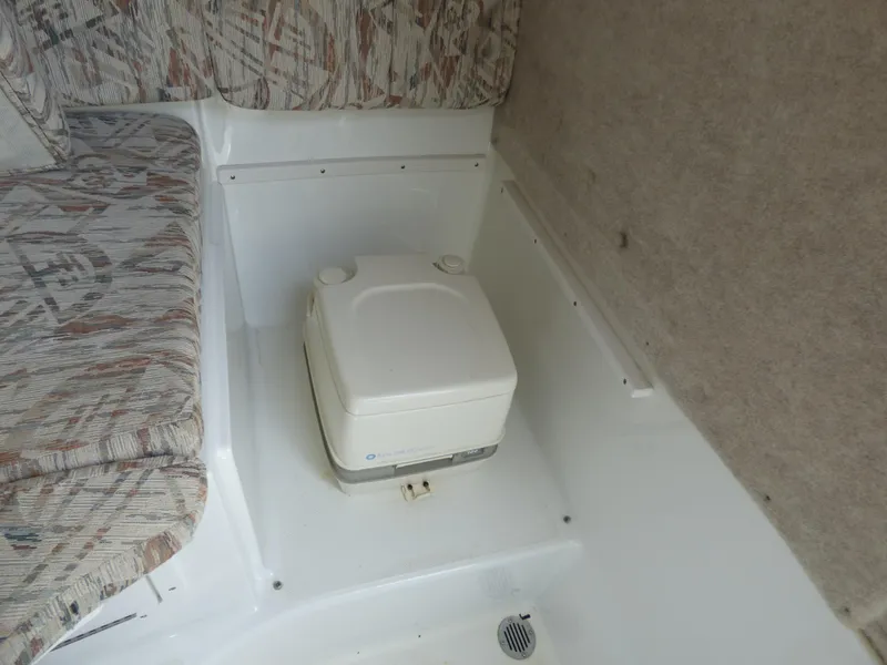 2002 Triton 2486 WA