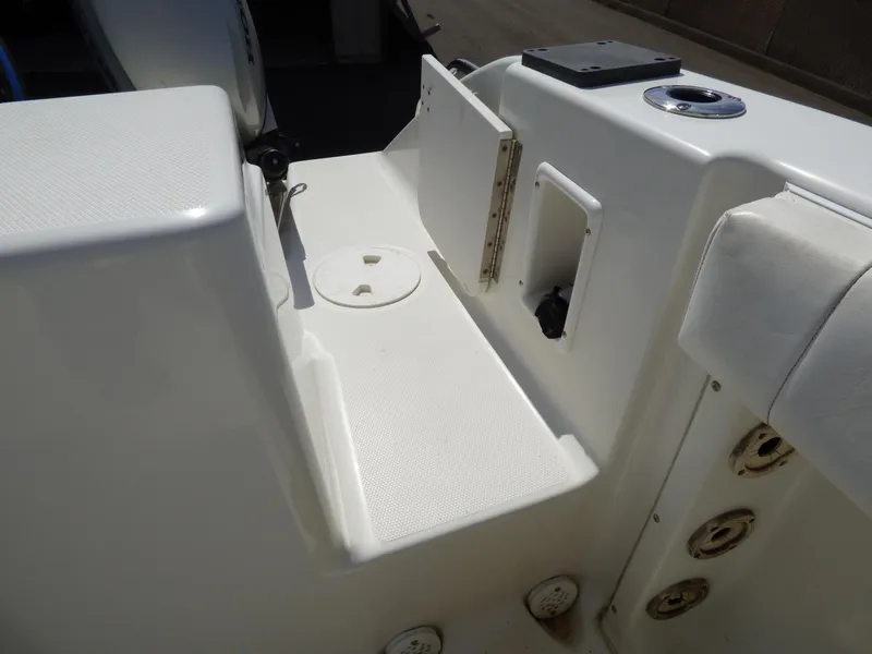 2002 Triton 2486 WA