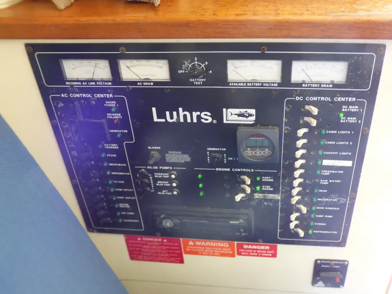 1998 Luhrs Tournament 320