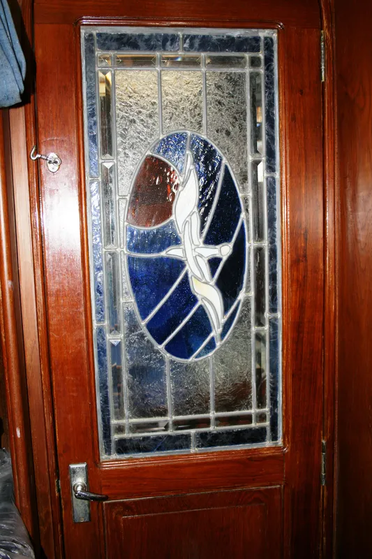 1981 Tradewinds Center Cockpit