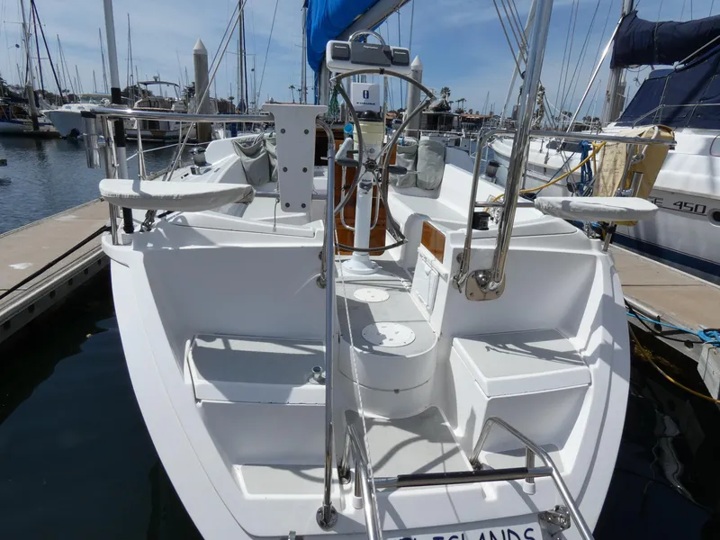 1993 Hunter Legend 37.5