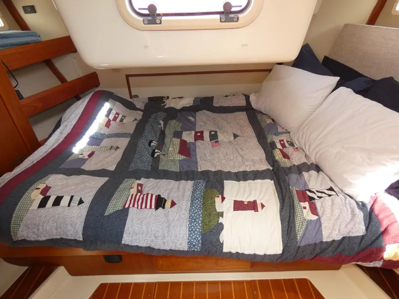 1993 Hunter Legend 37.5