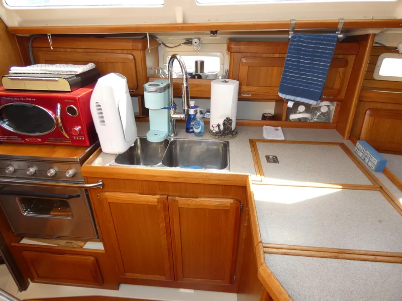 1993 Hunter Legend 37.5