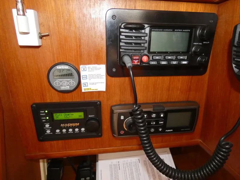 1993 Hunter Legend 37.5