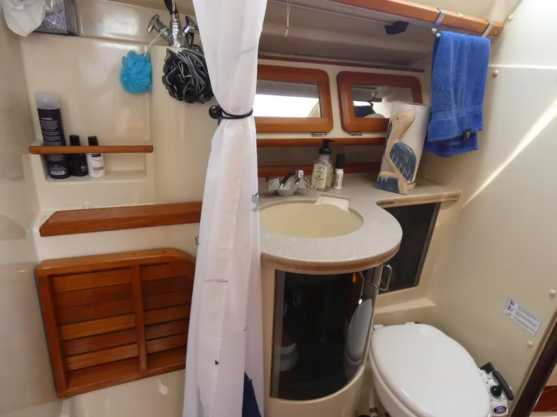 1993 Hunter Legend 37.5