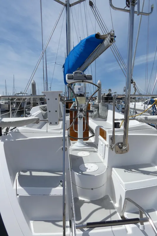 1993 Hunter Legend 37.5