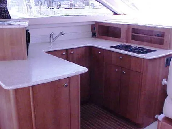 2003 Meridian 381 Sedan
