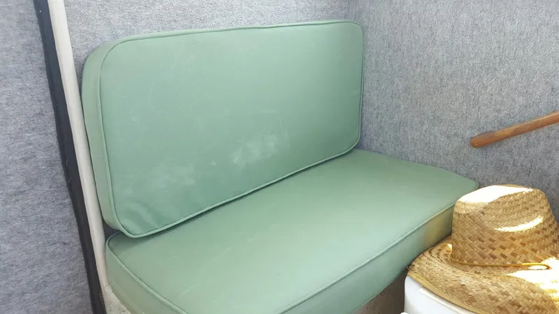 Passenger bench