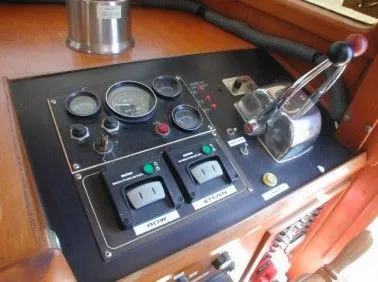 1984 CHB Aft Cabin Trawler