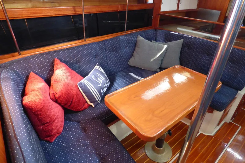 1989 Catalina 34