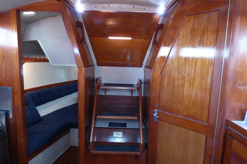 1989 Catalina 34