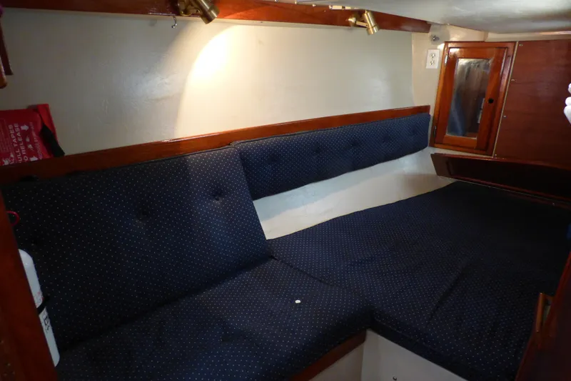 1989 Catalina 34