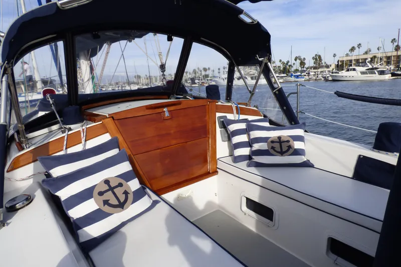 1989 Catalina 34