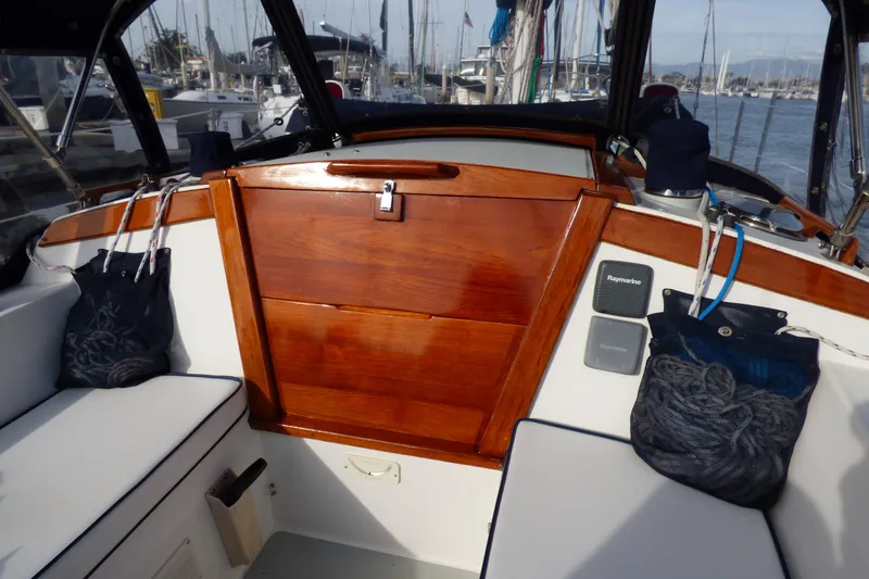 1989 Catalina 34