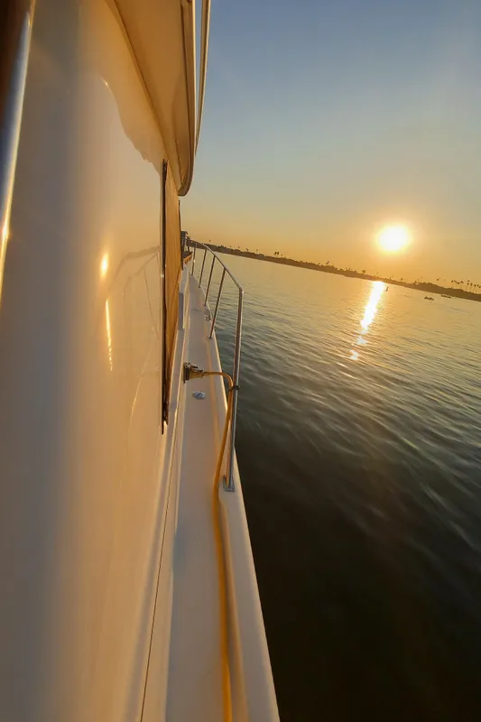 1996 Bayliner 3388 Command Bridge Motoryacht