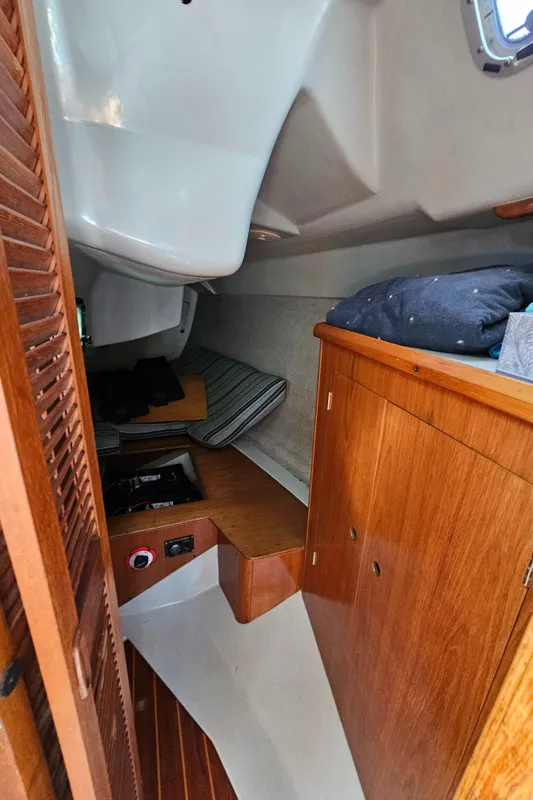 Interior of a 1988 Hunter Legend 35 sailboat cabin.