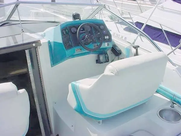 helm seat