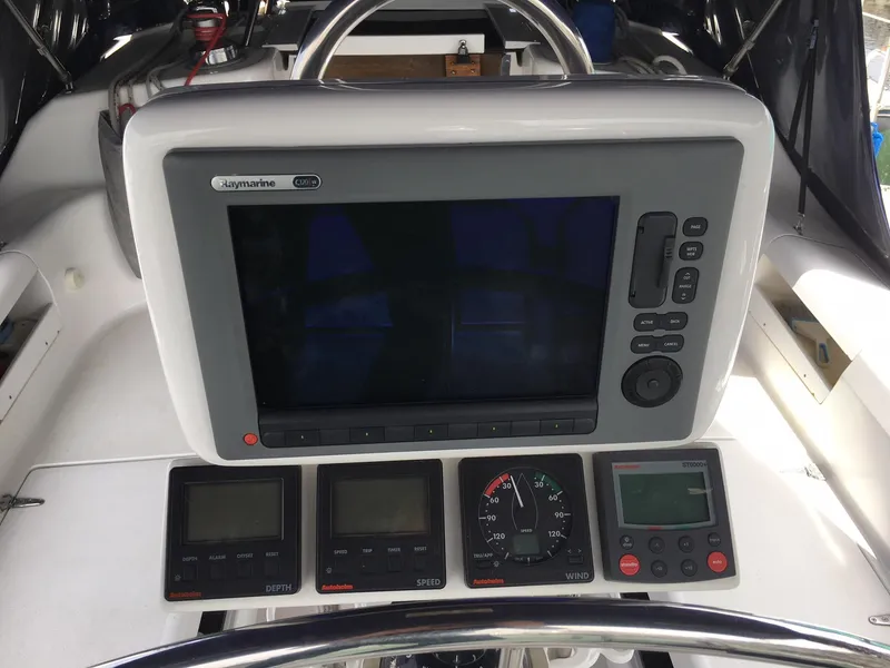 1998 Catalina 380