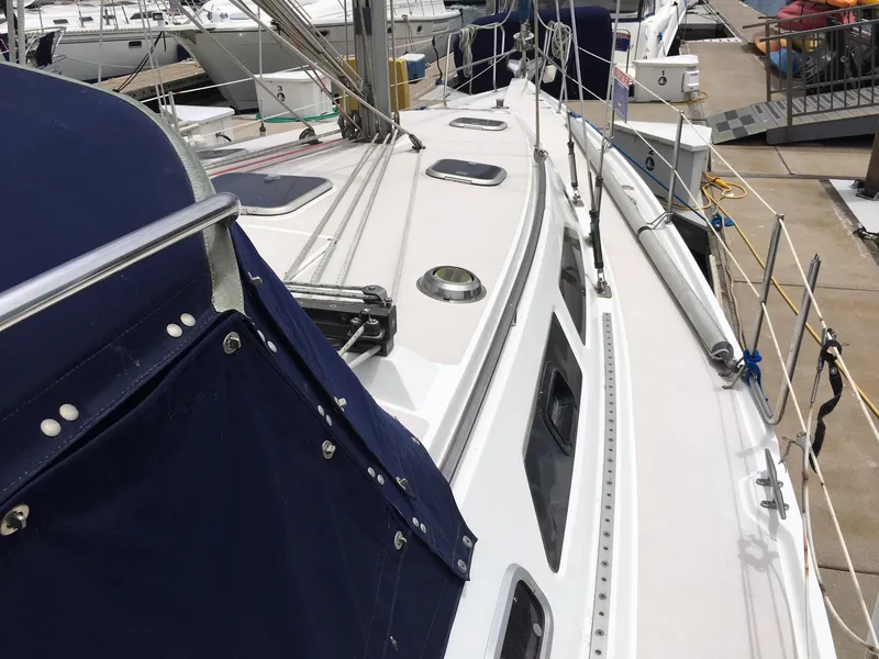 1998 Catalina 380