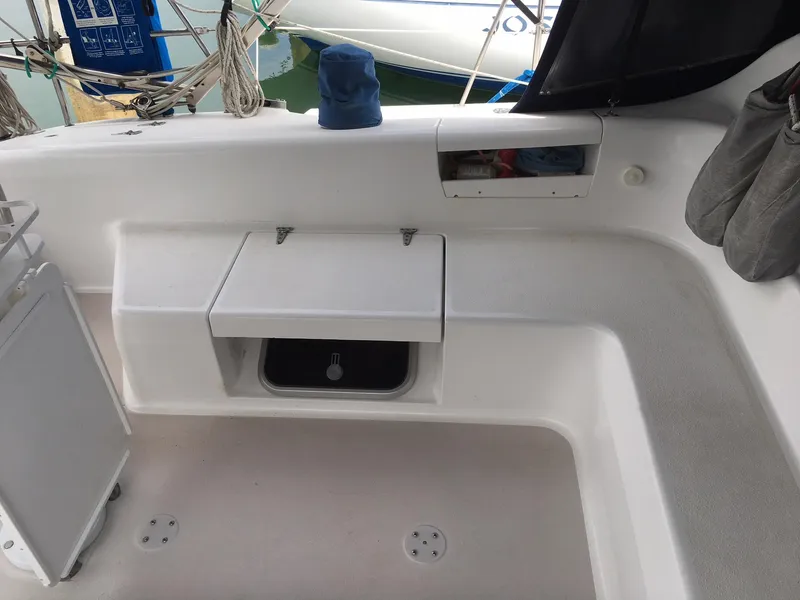 1998 Catalina 380